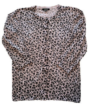 Premise Womens Cardigan Size Medium Snap Up Lavender Leopard Print Mob Wife
